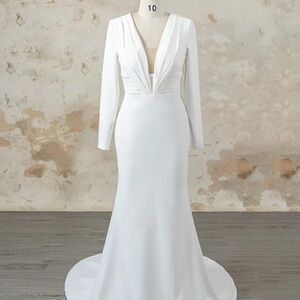 Custom made White Long Sleeve Wedding Dress